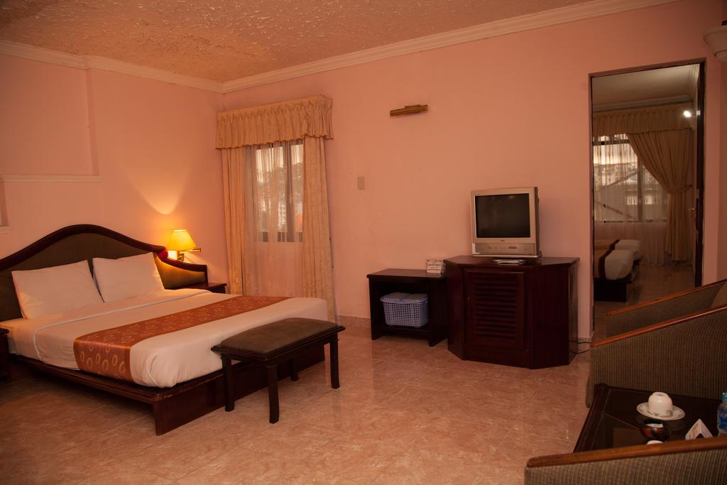 Golf 1 Hotel ダラット 部屋 写真